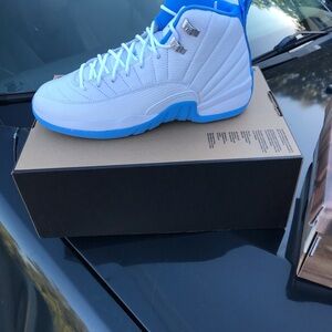 Retro Jordan 12 size 7y